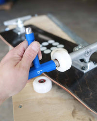 Braille Skate Tool