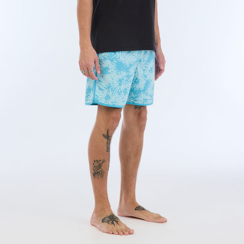 SLACKER PRINTED 18" E-WAIST WALKSHORT