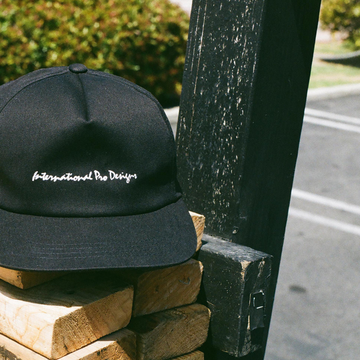 SCRIPT STRUCTURED SNAPBACK