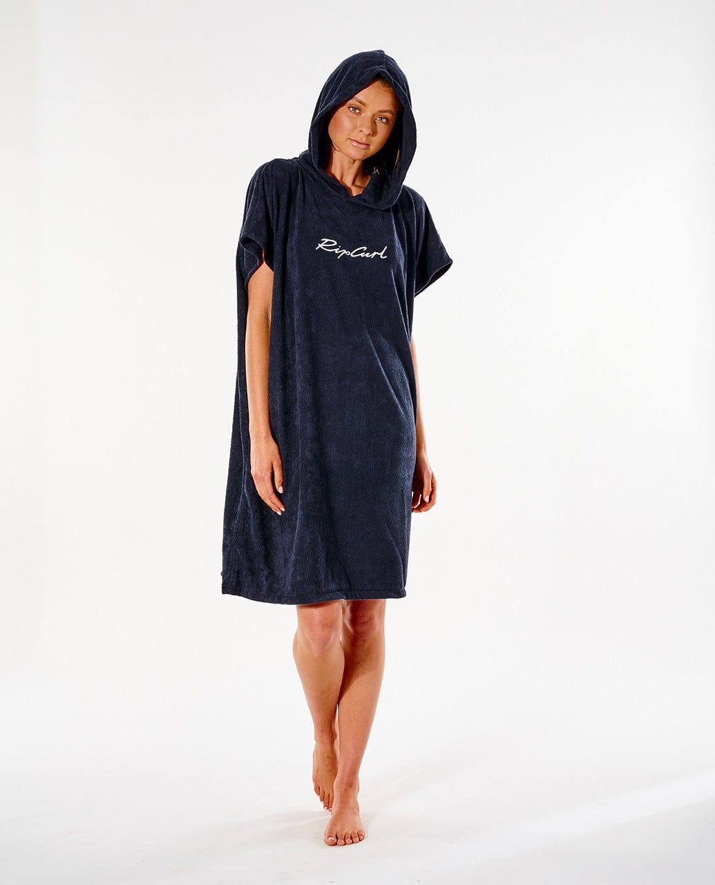 SCRIPT HOODED TOWEL