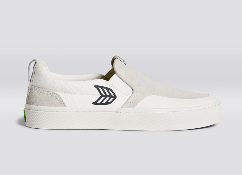 SLIP ON Skate PRO Off-White Canvas Vintage White Suede Black Logo Sneaker Women