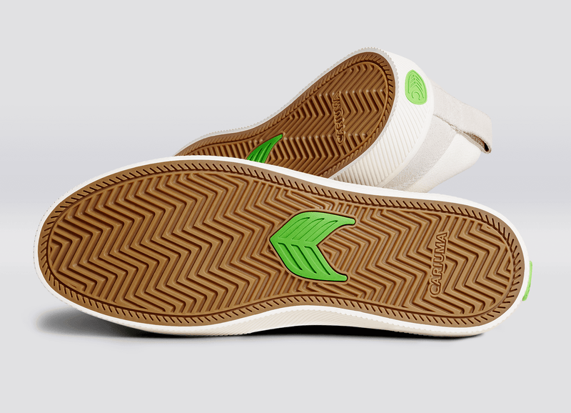 SLIP ON Skate PRO Off-White Canvas Vintage White Suede Black Logo Sneaker Women