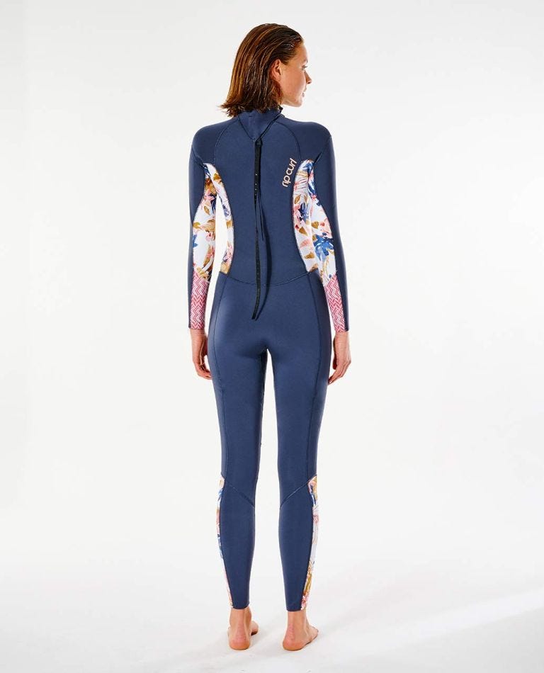 Women's Dawn Patrol 4/3 Back Zip Wetsuit in Mid Blue